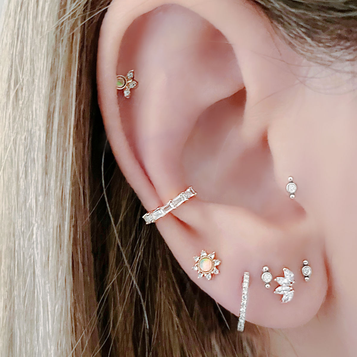 14K Solid Gold • Tiny Triple Stud Internally Threaded • 18G Tragus stud • Conch Earring • 14k solid gold Cartilage online Earring